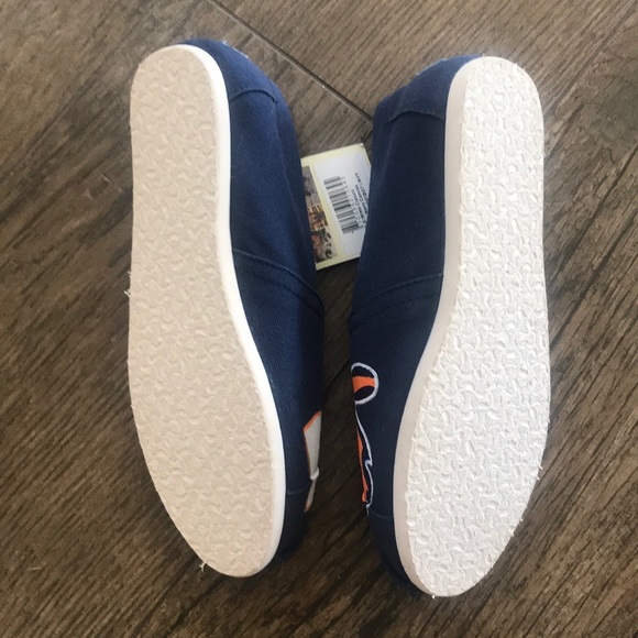 NWT Custom Hand Painted TOMS - Picture 7 of 7